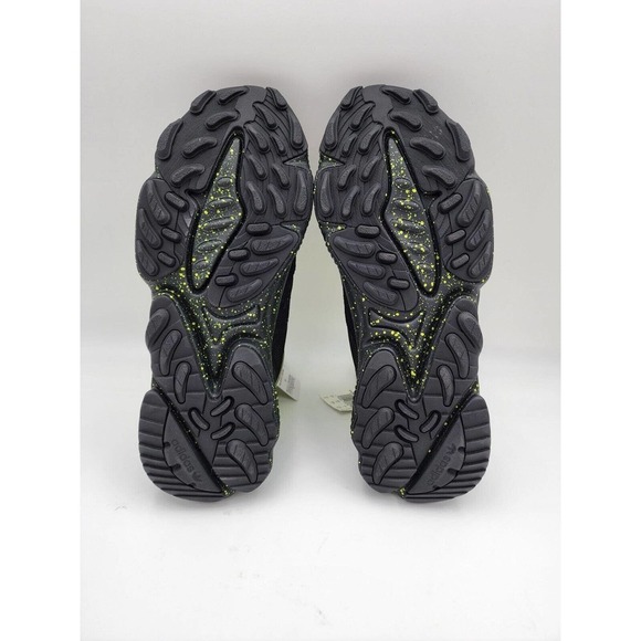 Adidas Originals Men's Ozweego Waterproof Trail Running Shoes - Picture 11 of 12